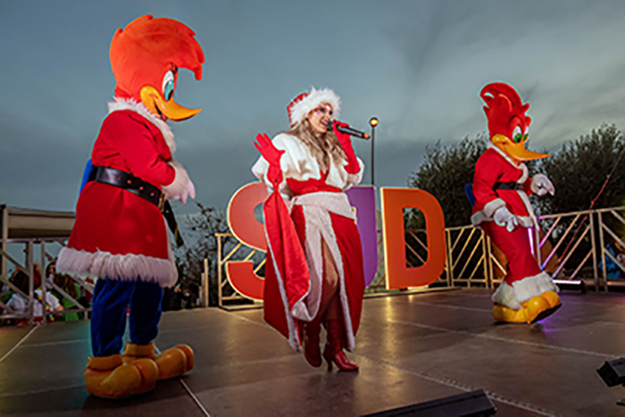 Acte Encesa de llums de Nadal a l'Hospital Sant Joan de Déu, Barcelona. Amb la participació de la Fundació PortAventura World. 14/12/22 Fotografies Gemma Miralda