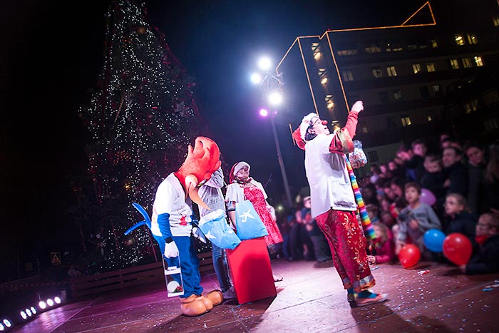 portaventura-fundacion-eventos-hospital-sant-joan-de-deu-encendido-luces-navidad-2015-53