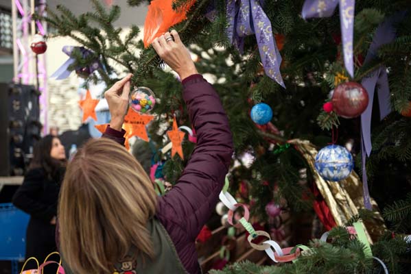 portaventura-fundacion-eventos-hospital-sant-joan-de-deu-encendido-luces-navidad-2017-7