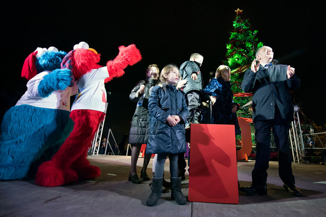 portaventura-fundacion-eventos-hospital-sant-joan-de-deu-encendido-luces-navidad-2018-52